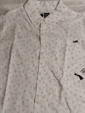 Salty Crew Men's White Short-Sleeve Button-Down with Subtle Gray Print